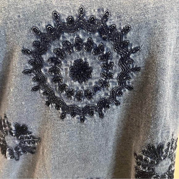 Lucky Brand Navy Top with Mandala Pattern - Picture 4 of 5